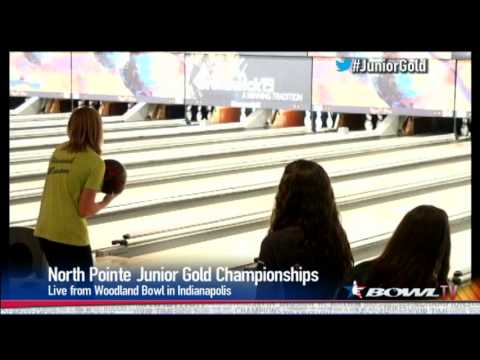 Hannah Munson bowls 300 live on BowlTV at Junior Gold