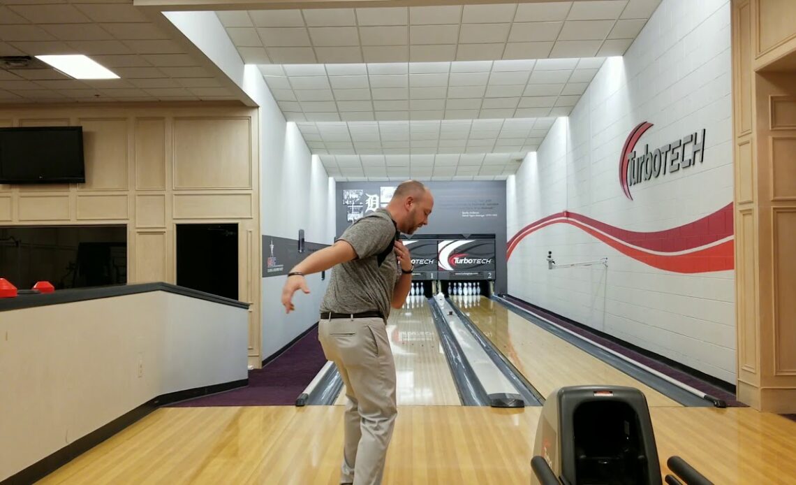 Fixing your crooked bowling arm swing