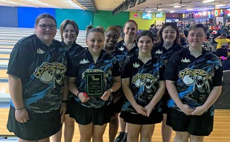 Barton Women's Bowling team at the 14th Annual Hammer Lions Classic.