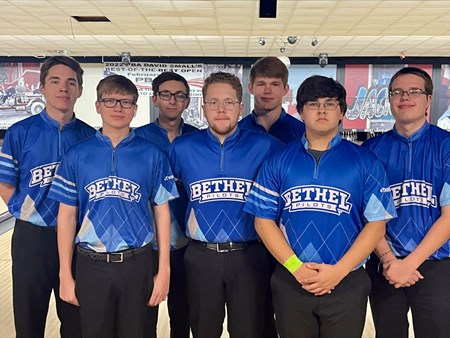 Men's Bowling rolls to sixth place in Crossroads League Tournament #2