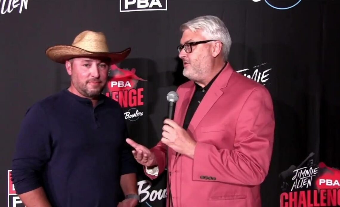 Ronnie Russell on the Red Carpet at 2022 Jimmie Allen PBA Invitational