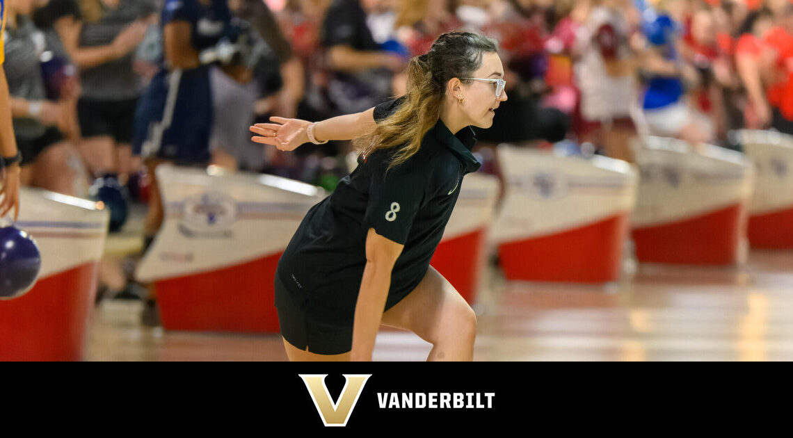 Lindley Leads the Dores on Day 1