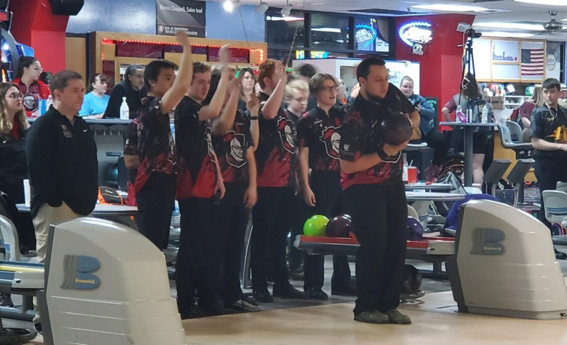 Men's Bowling Teams Compete at MSC Lynne Jordan Memorial